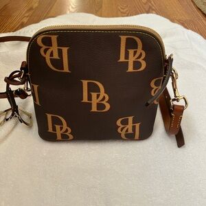 Dooney & Bourke Brown bag